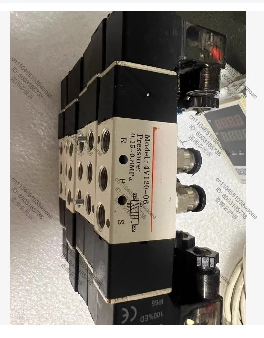 2PCS 전자기 밸브 모델 4V120-06 리퍼 완료 OK