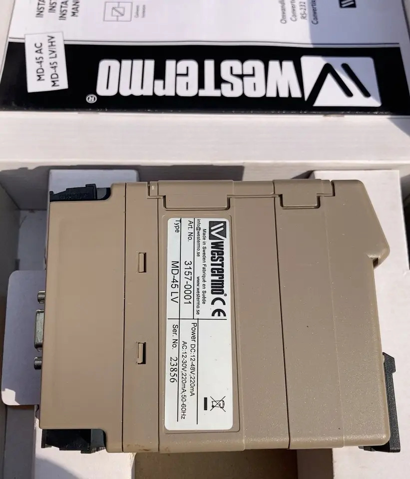 WESTERMO MD-45LV V24/RS-232-C 연결 RS-422/RS-485/V11 컨버터