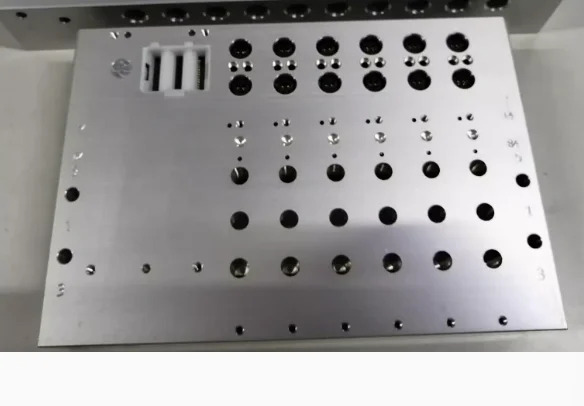 VABM-L1-14G-G14-6-GR 6026116 CJ1M-CPU23 AS16AM TPC7032KP/TPC7062TI VTB180-2P42412