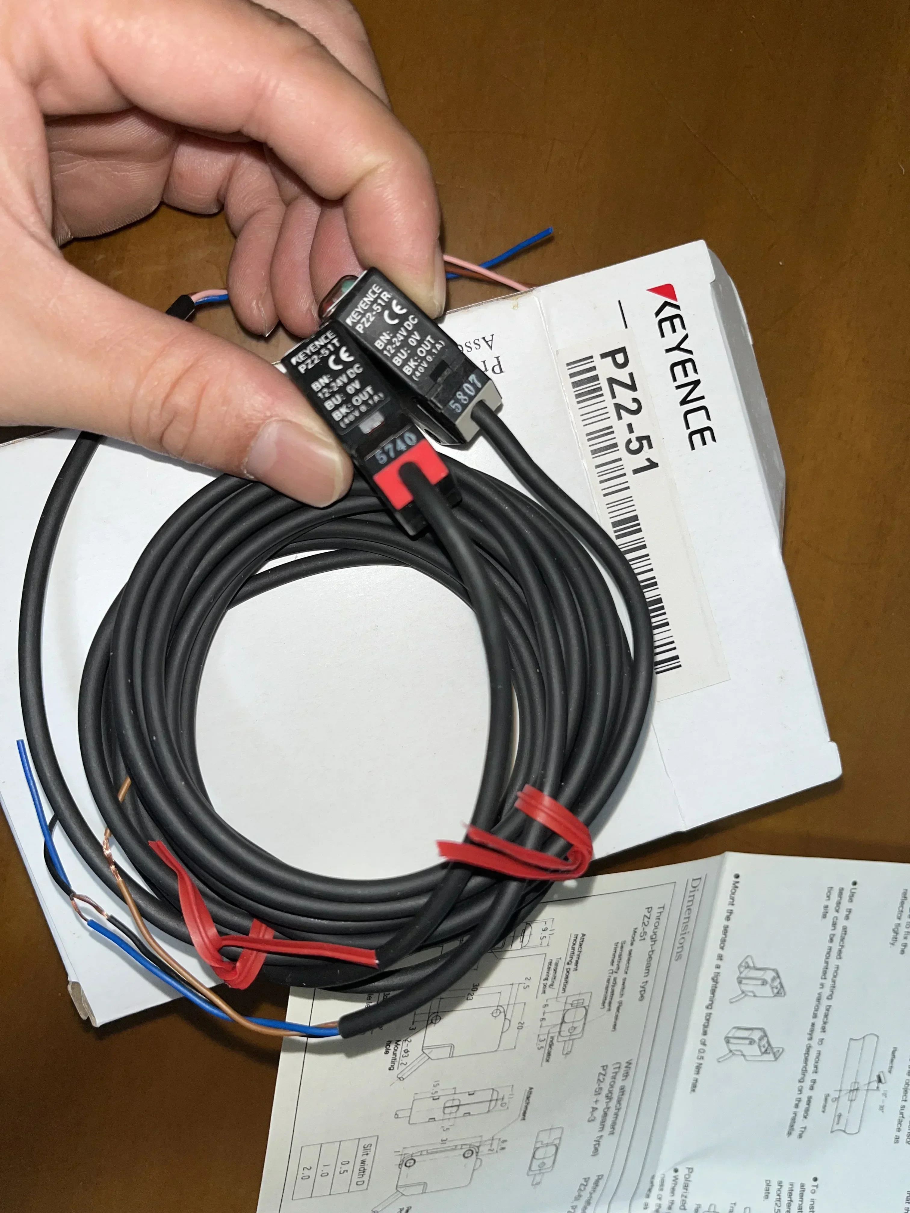 PZ2-51 KEYENCE 포토 센서 12-24VDC