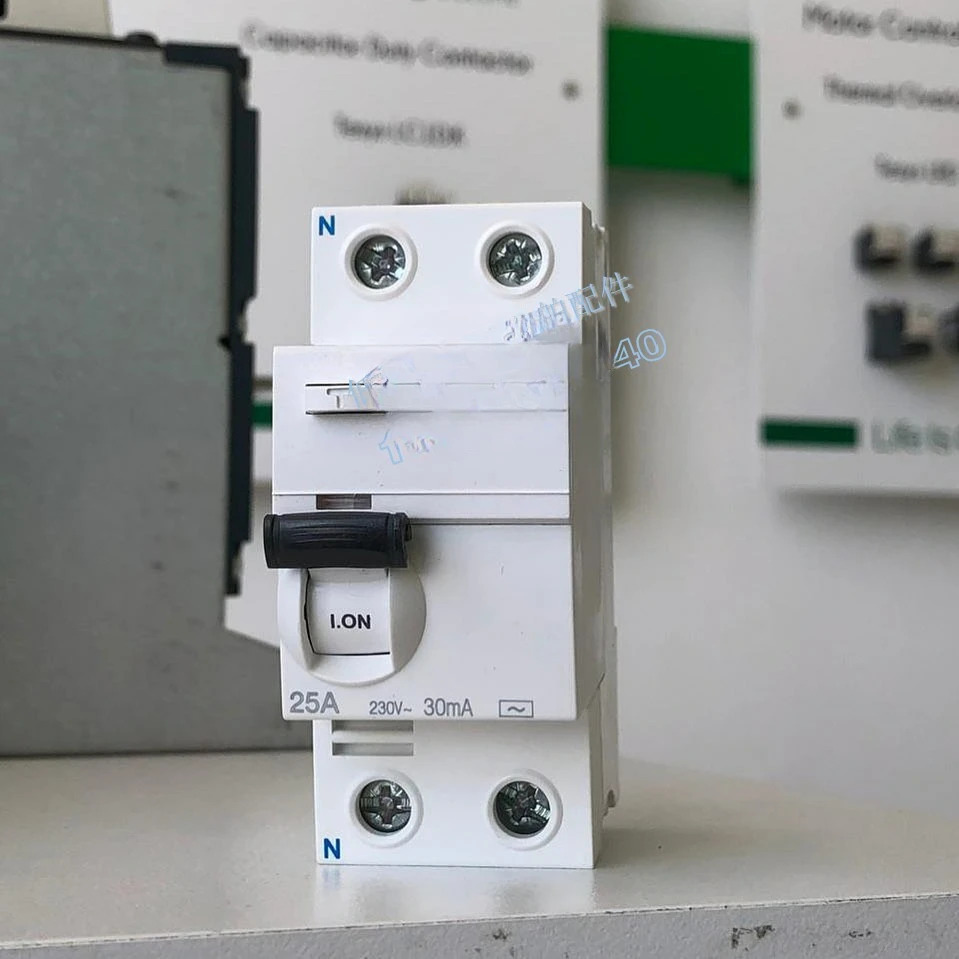 전기 잔류 전류 작동 스위치 IID 2P 100A 30mA AC A9R52291