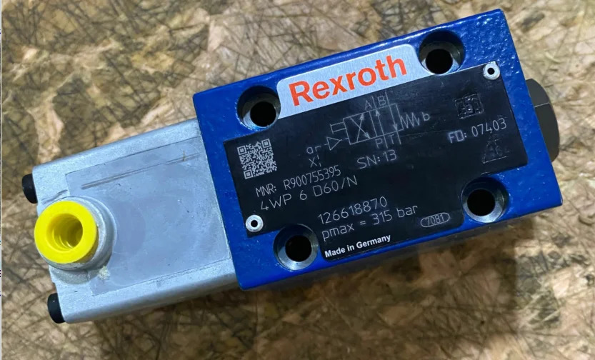 Rexroth MNR 유압 방향 밸브 R900755395 4WP 6 D60/N 4WP6D60/N 신