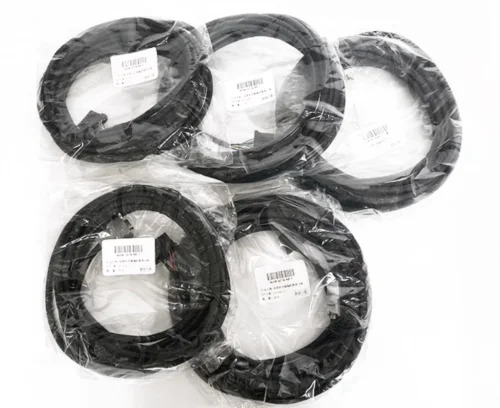 고속 PLC A-B 케이블 2090-CTPB-MADF-18A15 신