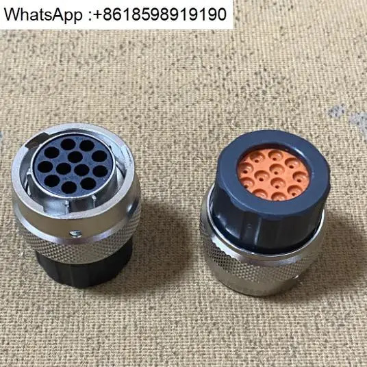 RT061412SNHEC03 링 커넥터 Amphenol 플매트 카펫 러그 12P