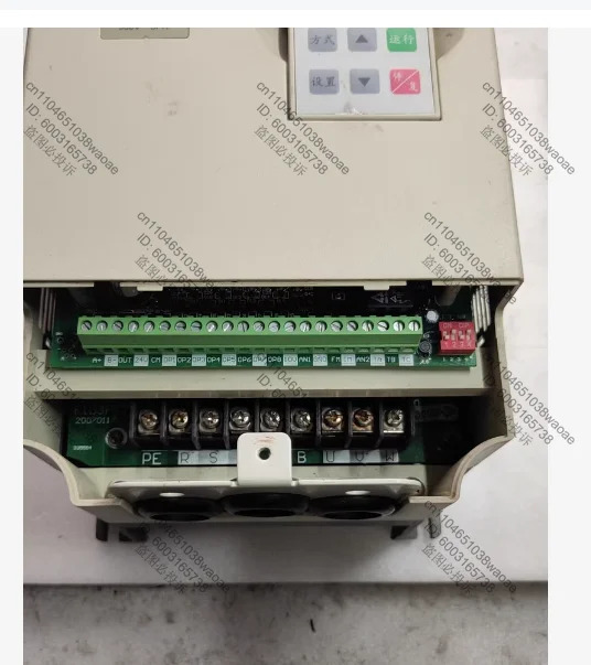 주파수 변환기 3.7KW F1500-P0037T3B 리퍼 완료