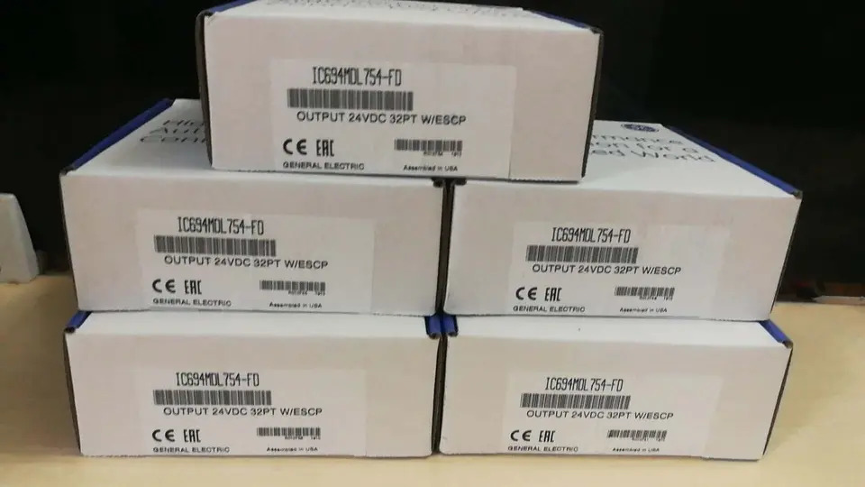 일반 전기 Fanuc 이더넷 포트 IC695CPE305