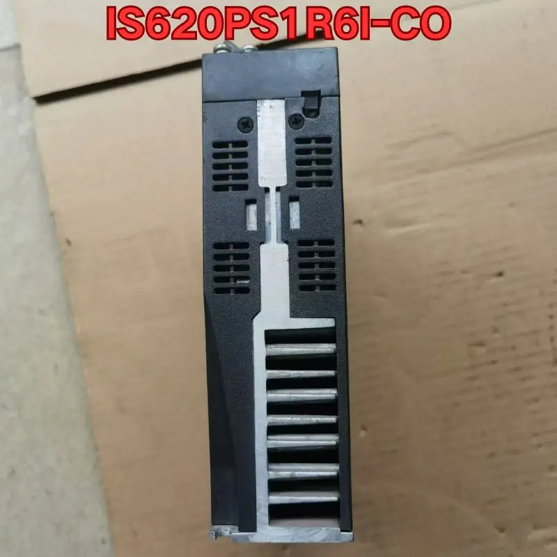리퍼 IS620PS1R6I-CO 서보 드라이브작동 상태