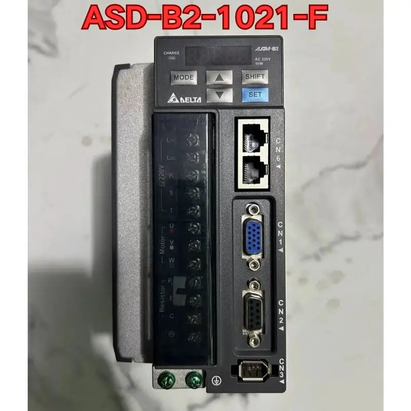리퍼 ASD-B2-1021-F 서보 드라이브작동 상태