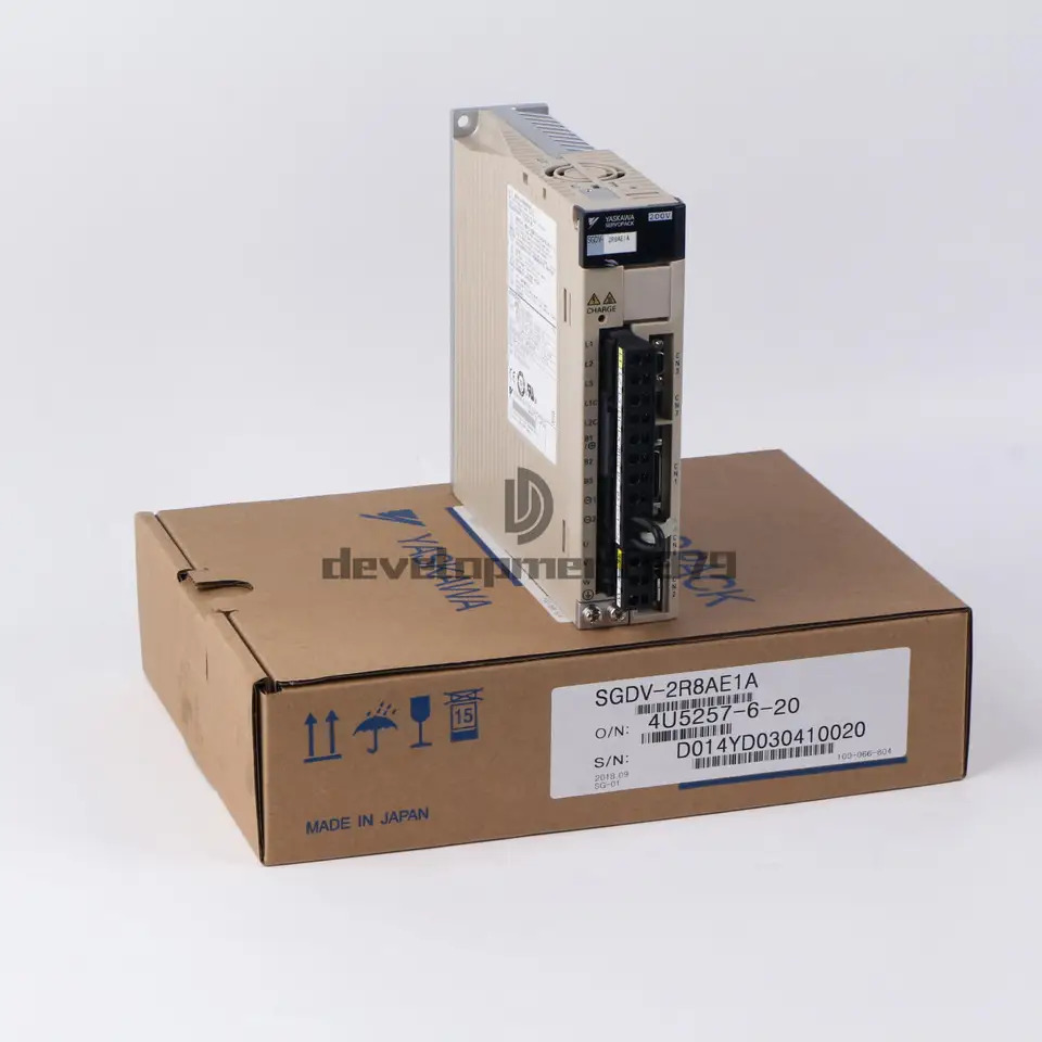 Yaskawa 서보 드라이브 SGDV-2R8AE1A 신 1PC