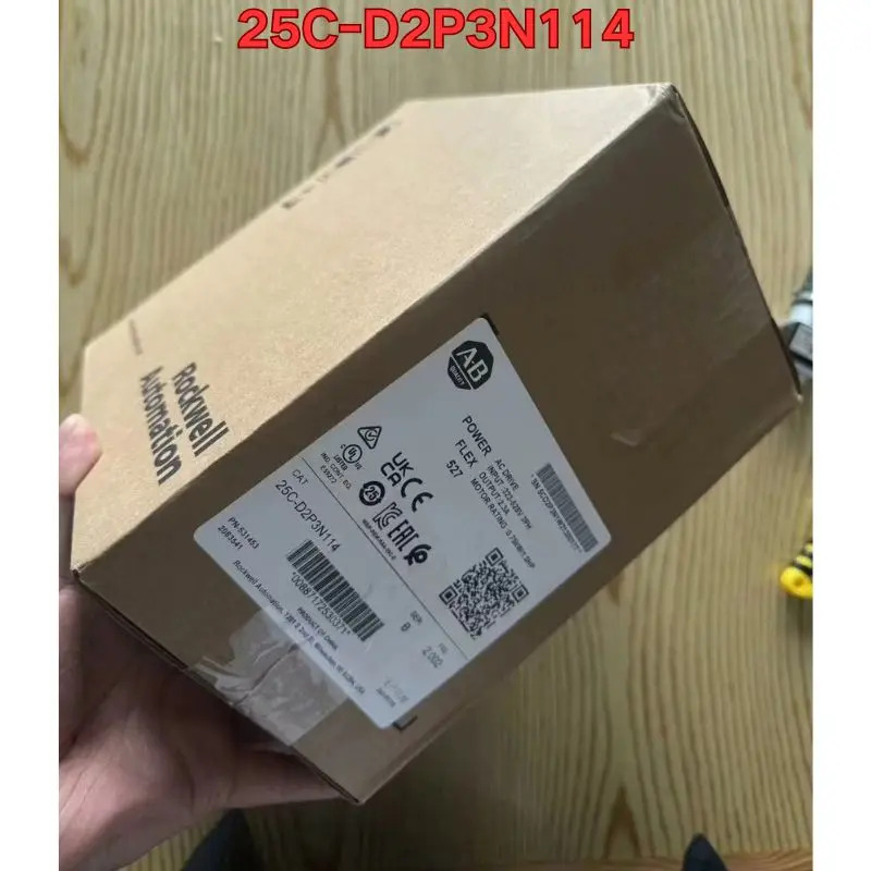 인버터 25C-D2P3N114
