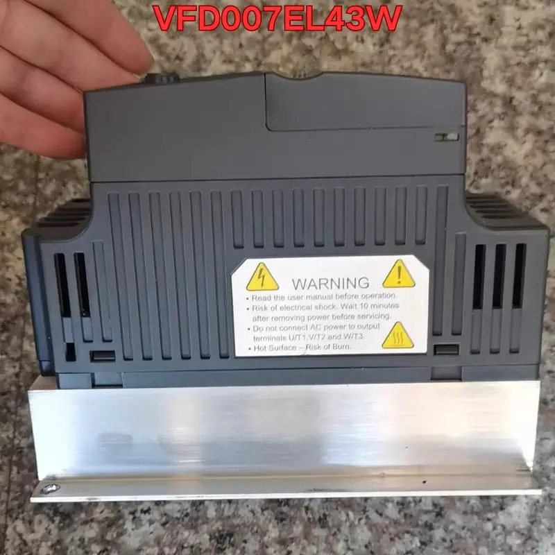 리퍼 델타 인버터 VFD007EL43W 기능 정상