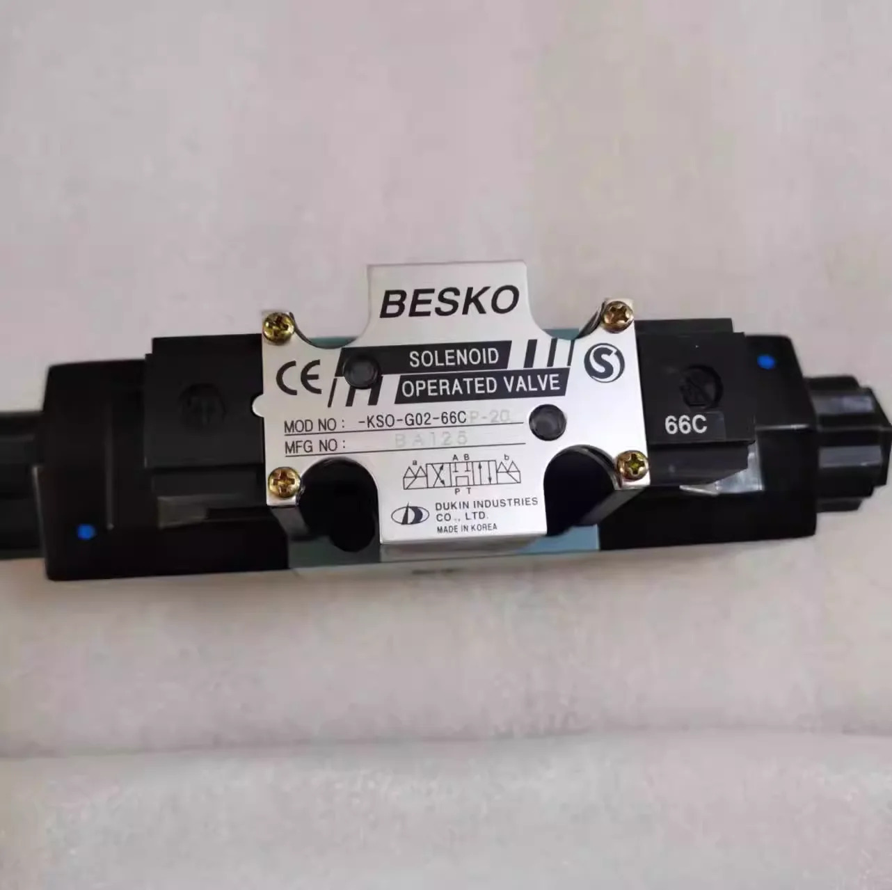 BESKO 솔레노이드 작동식 유압 밸브 KSO-G02-2BP-20 JSP-G03-4CP-20 KSO-G02-66CP-20 KSO-G02-4CP/4CA-10 KSO-G02-2DP/
