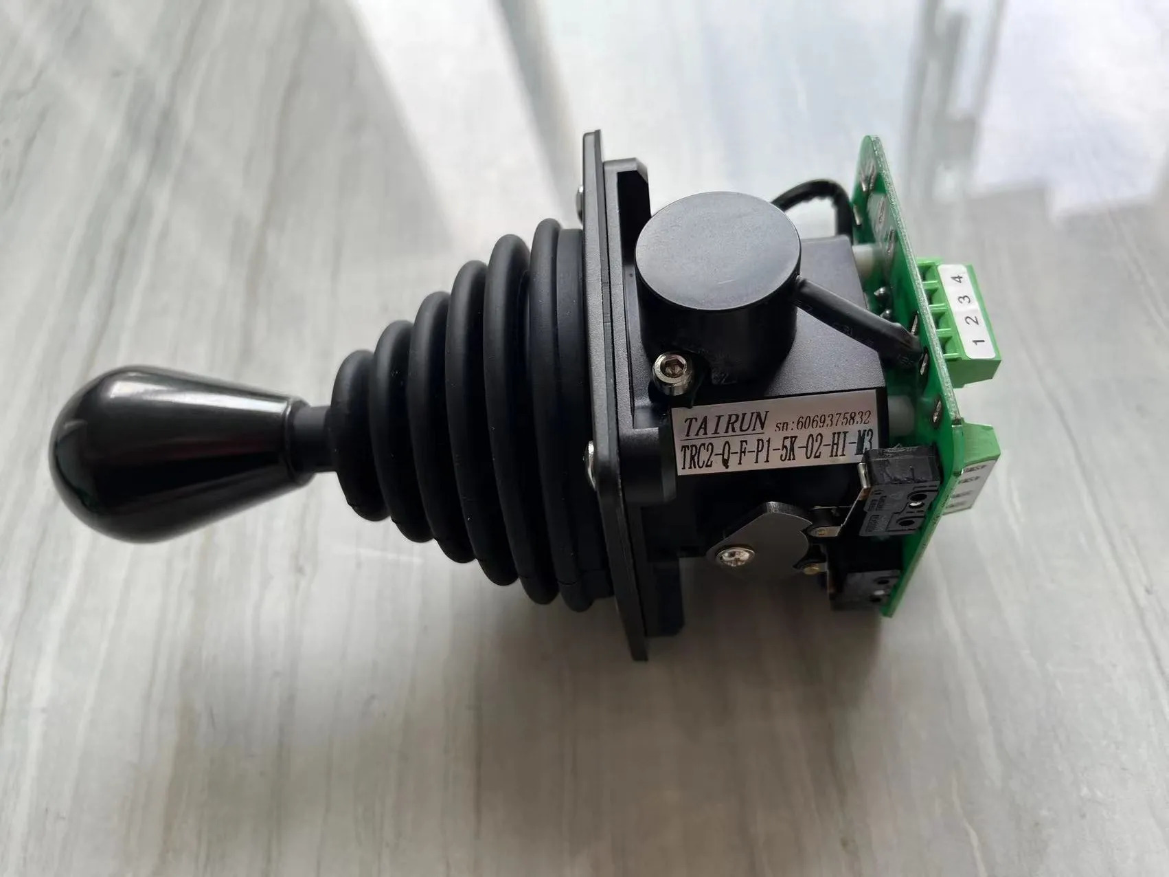 TAIRUN 산업조작 레버 TRC2-Y-F-PI-5K-02-HI-M3 TRC1-R-P1-10K-02-HI-X TRC2-Q-F-PI-5K-02-HI TRC2-Y-F-A1-02-HI