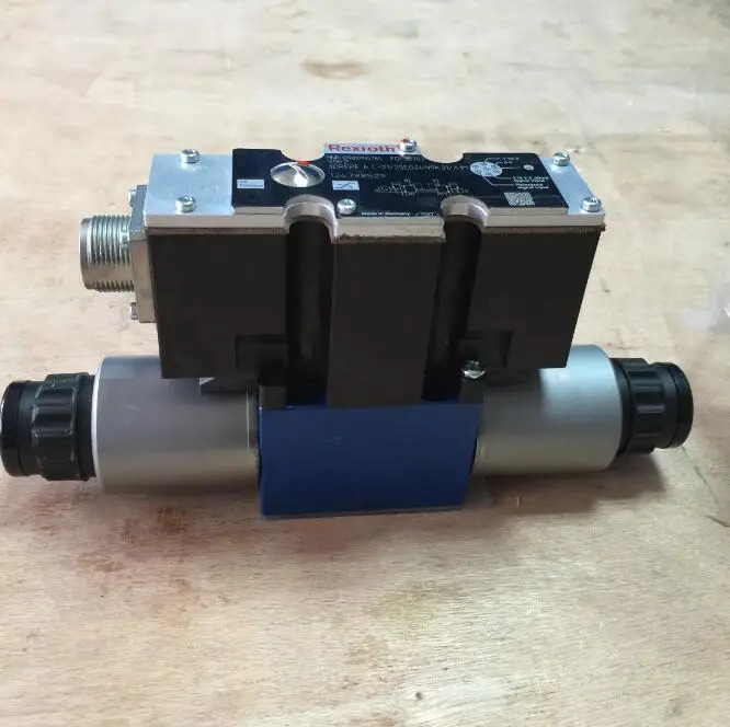 Rexroth MNRR900955784 3DREPE6C-2X/25EG24N9K31/A1M 비례 감소 밸브 독일제 3DREPE 6 C-21/25EG24N9K31/A1M