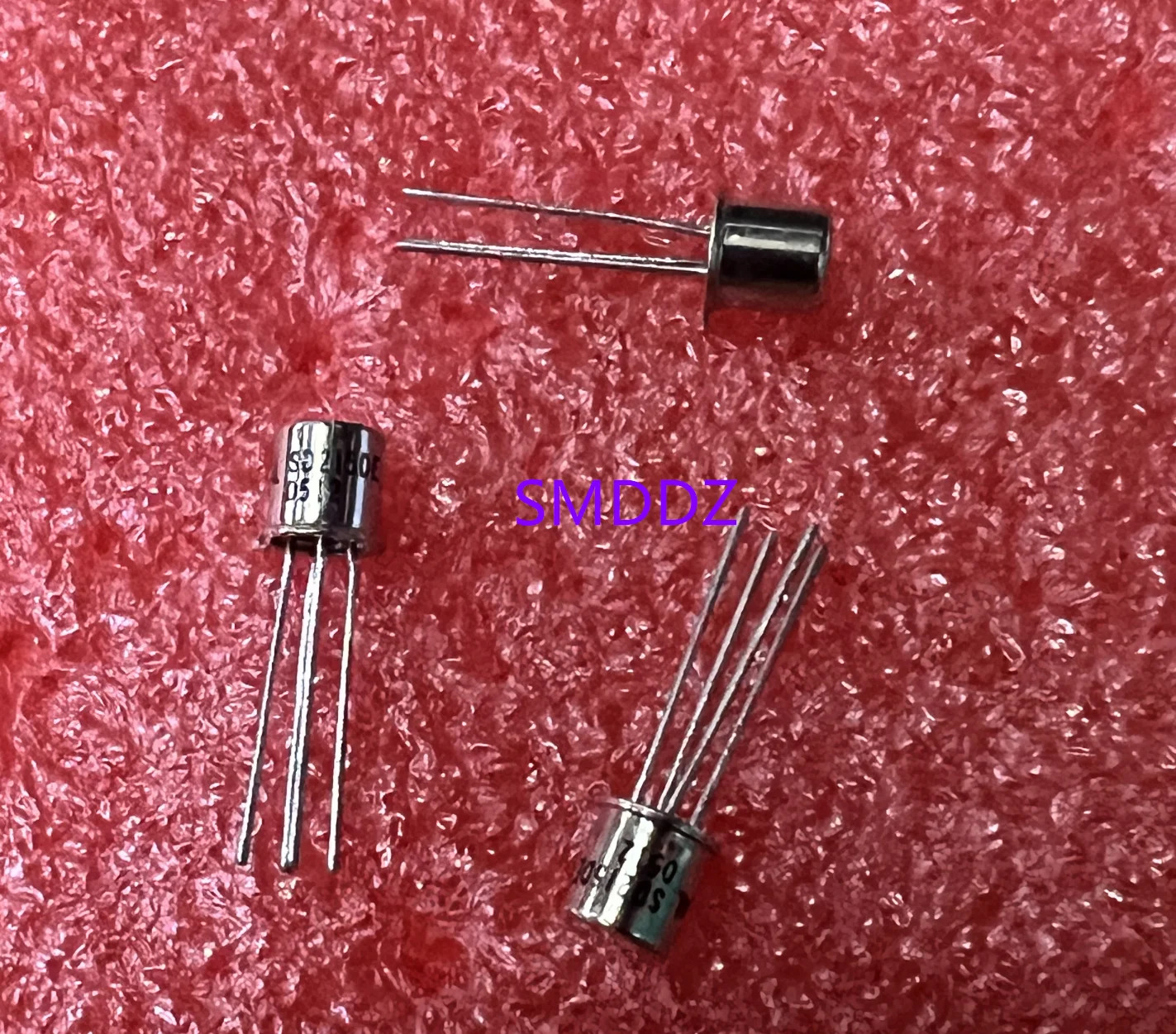 5개 LM368H-2.5/883 LM368H-10 LM393CH 2N2267 AD9685TH/883 2N2915A 2N5913