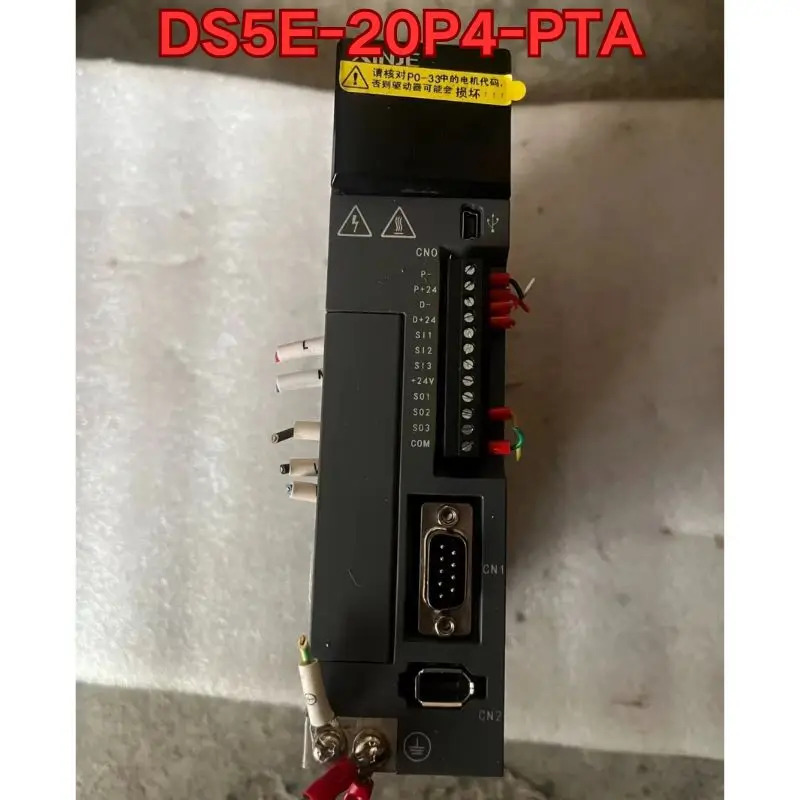 리퍼 DS5E-20P4-PTA 서보 드라이브작동 상태
