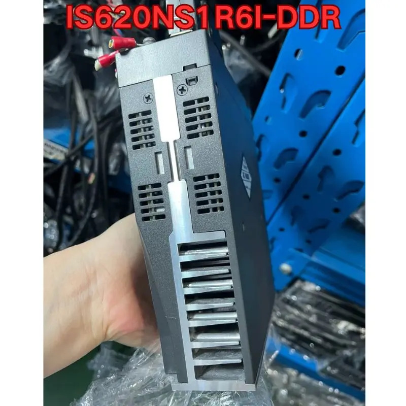 리퍼 IS620NS1R6I-DDR 서보 드라이브작동 상태