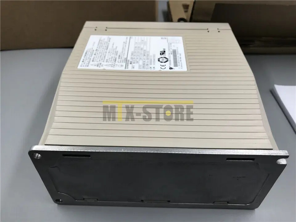 Yaskawa 서보 드라이버 SGDV-7R6A01A 신
