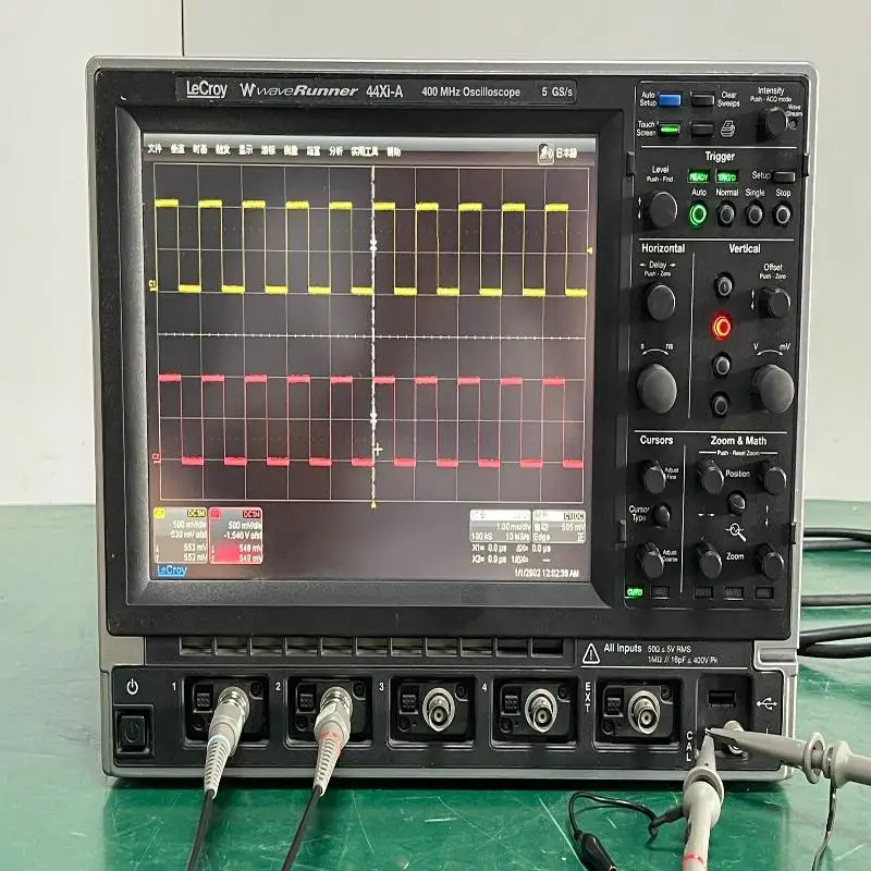 Lecroy.