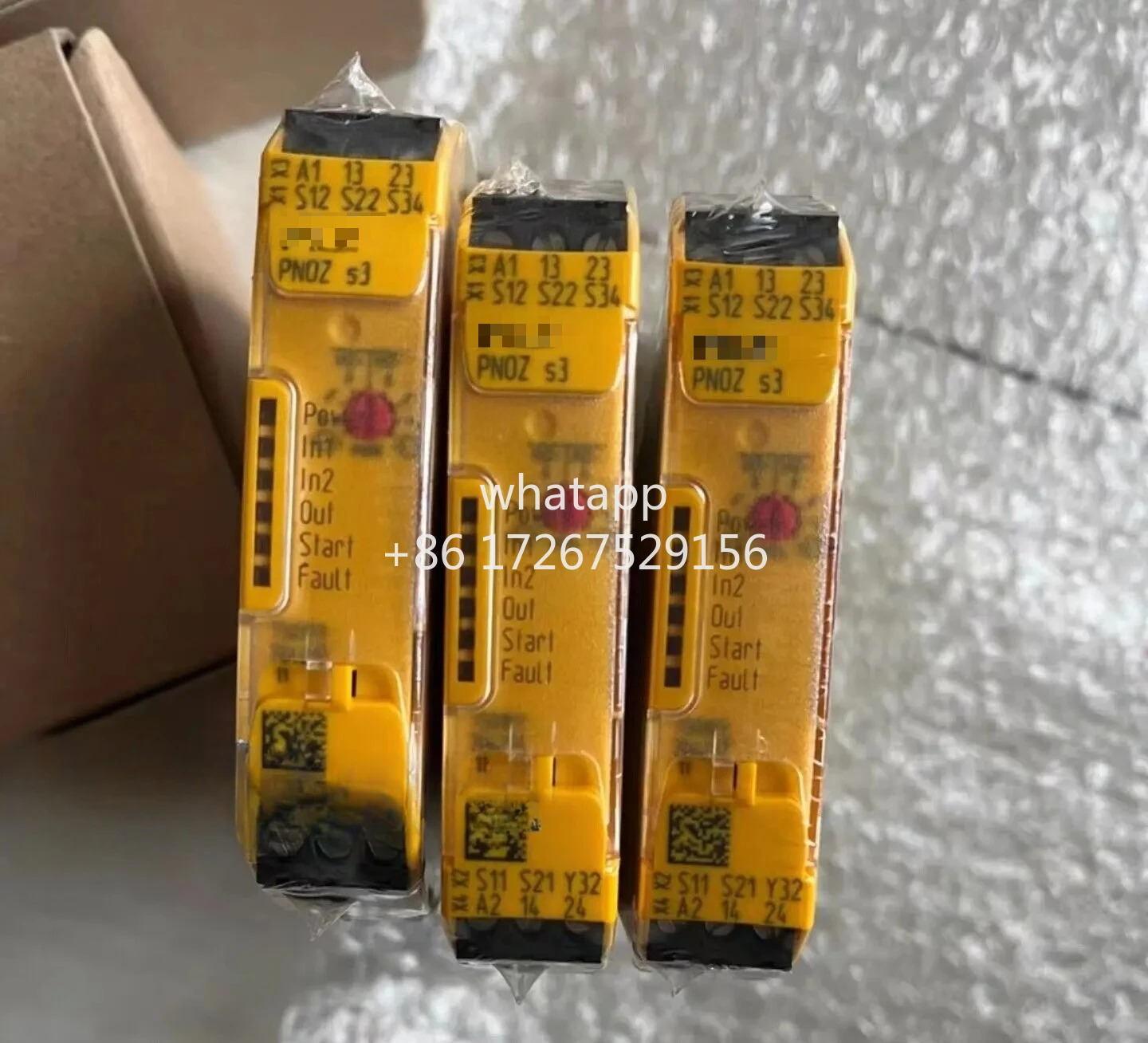 안전 릴레이 PNOZ s3 750103  24VDC 2n/o 엘
