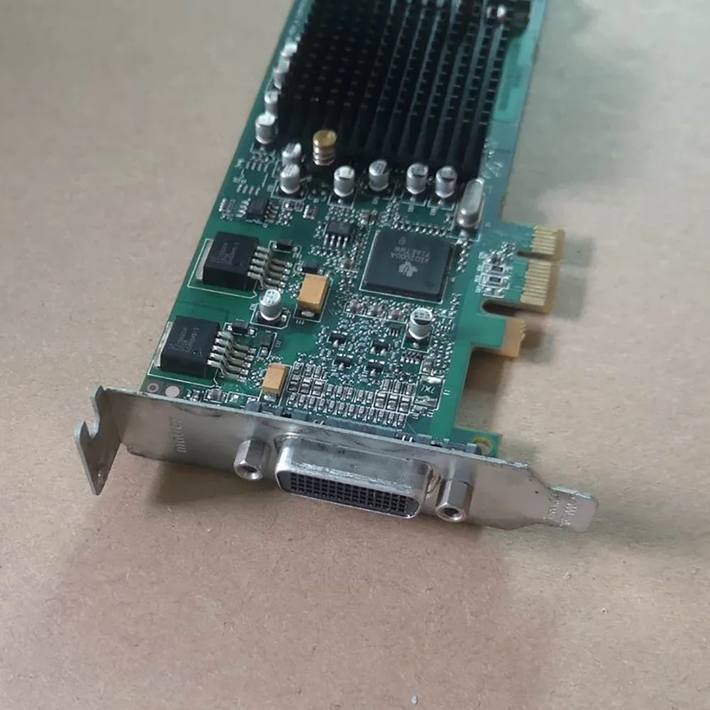 Matrox MGI G55-MDDE32LPDF G550 PCI-E X1 그래픽 카드375-3433-01
