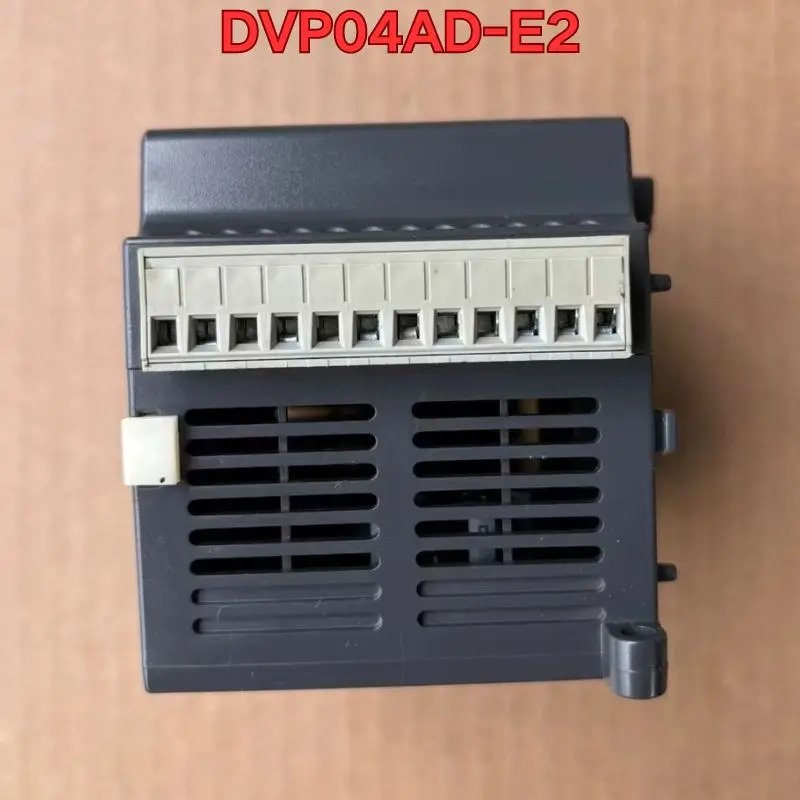 리퍼 PLC 모듈 DVP04AD-E2 기능 정상