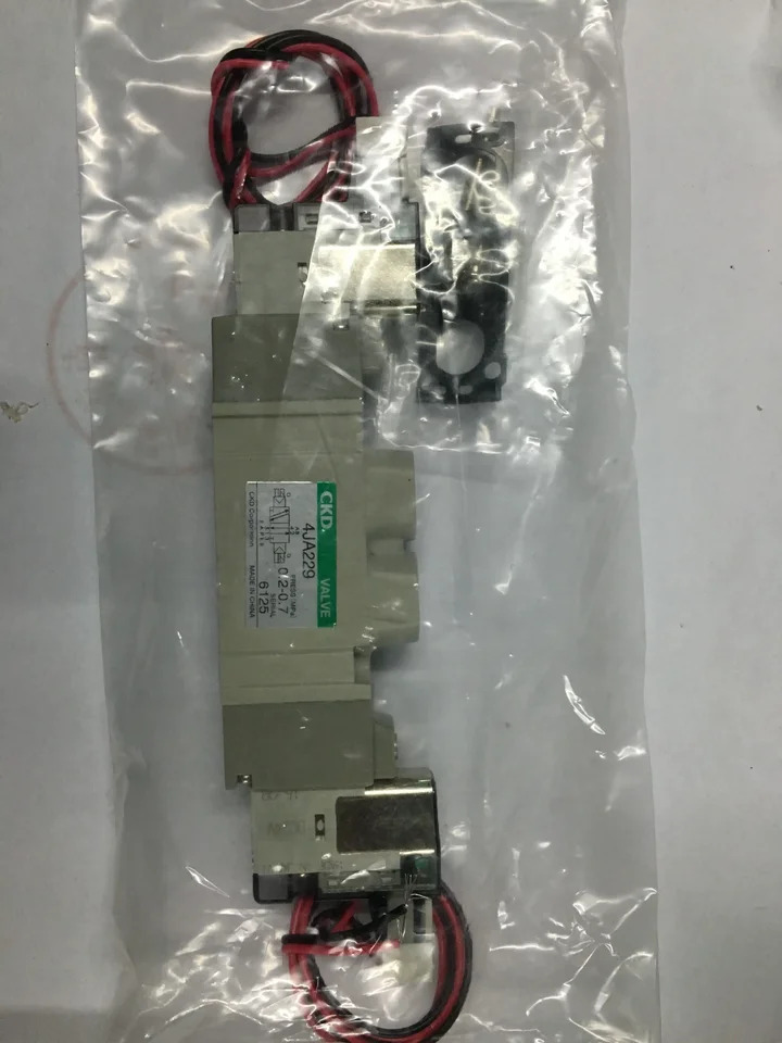 Xikai Li CKD 솔레노이드 밸브 4JA219-06 4JA229-06 DC24V 신