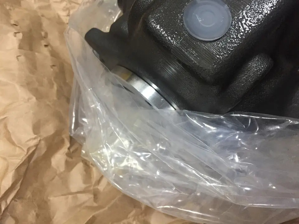 YUKEN A37-F-R-01-C-K-32 유압 피스톤 펌프 신형 신속 1PC