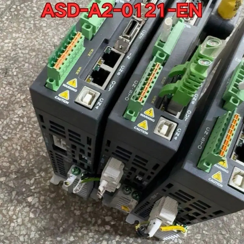 리퍼 서보 드라이브 ASD-A2-0121-EN 머신 완료