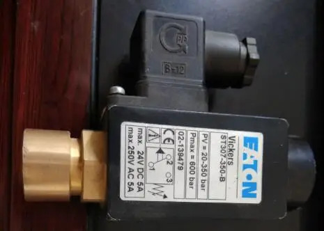 ETN 비커스 압력 스위치 릴레이 ST307-150-B PV  20-150bar Pmax 500bar 02-139478 ST307-350-B 20-350bar 600bar 02-