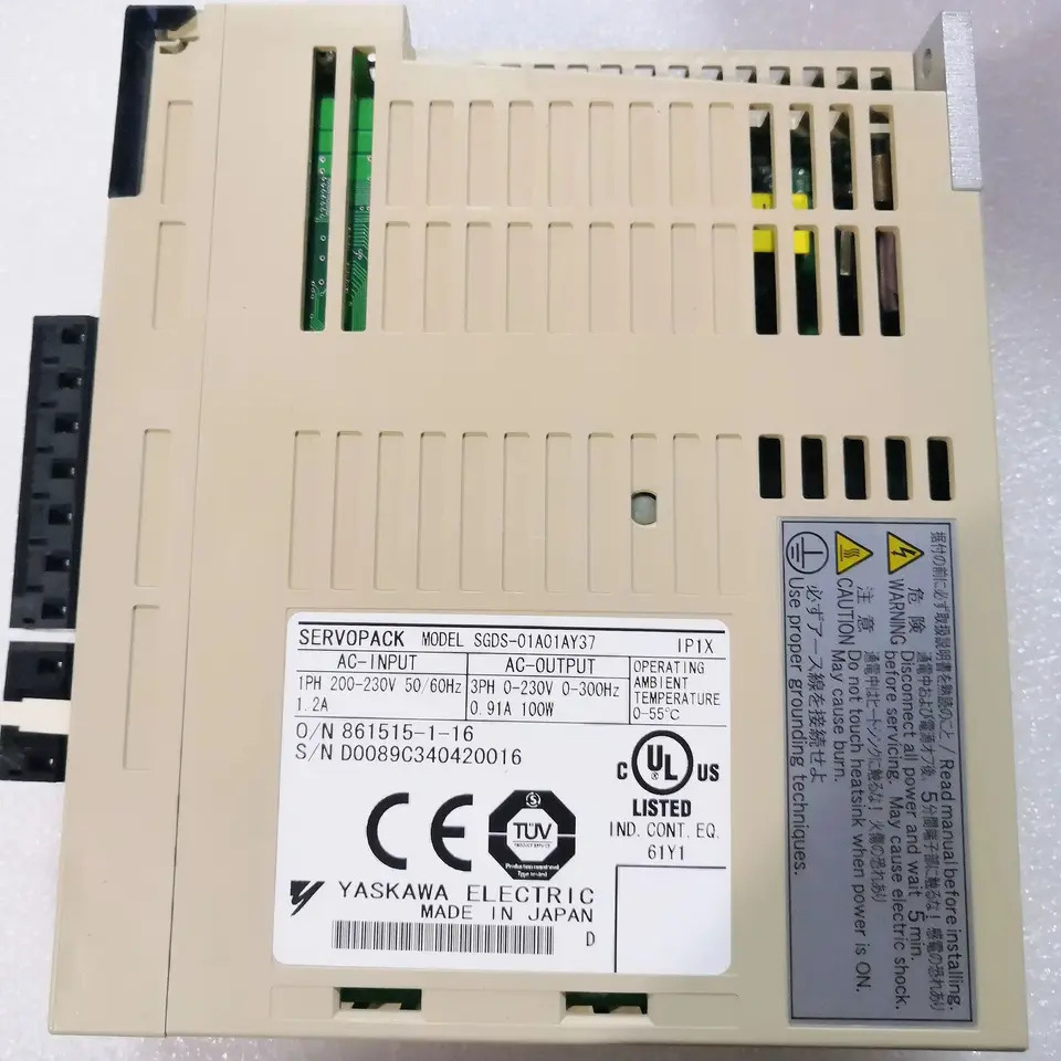 SGDS-01A01AY37 서보 드라이브 SGDS 01A01AY37
