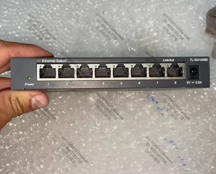 TL-SG1008D 8포트 풀 기가비트 스위치 리퍼 완료