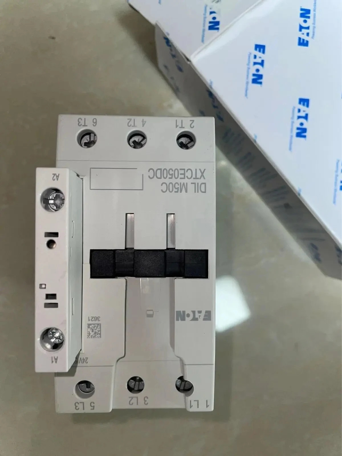 xx EATON MOELLER DILM50C AC24V