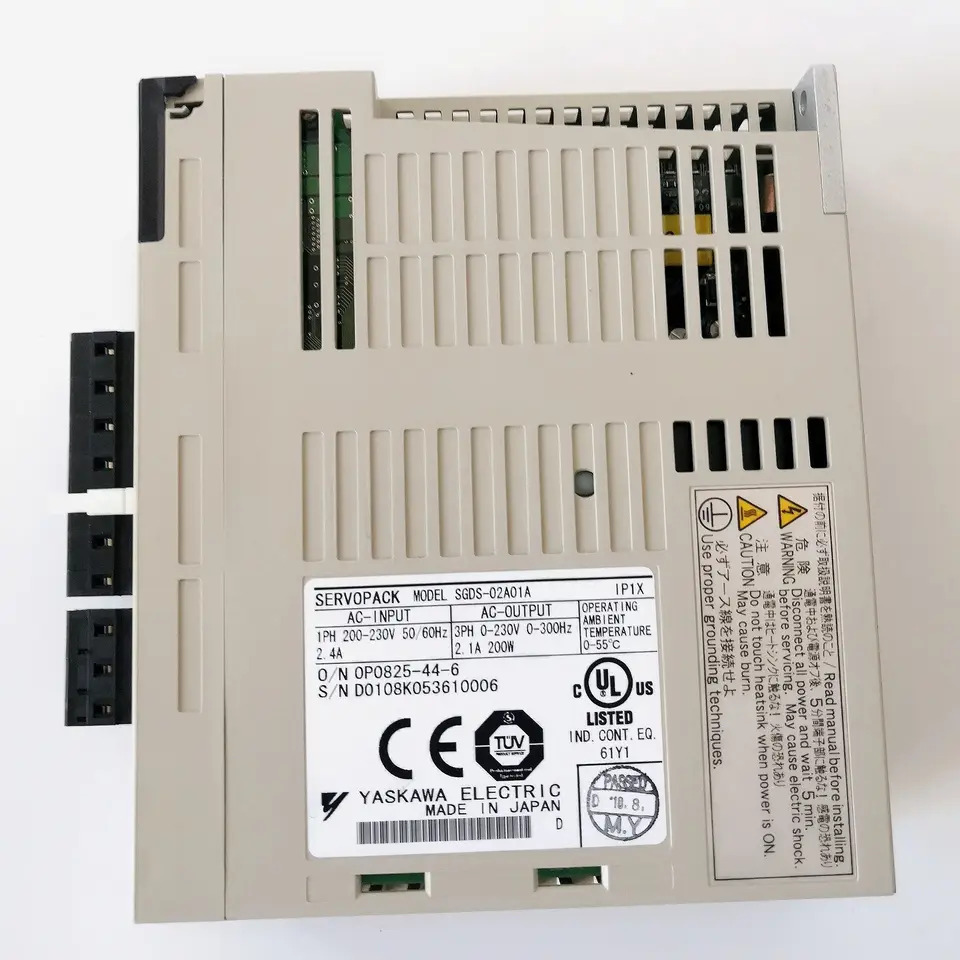 SGDS-02A01A 서보 드라이브 SGDS 02A01A 신
