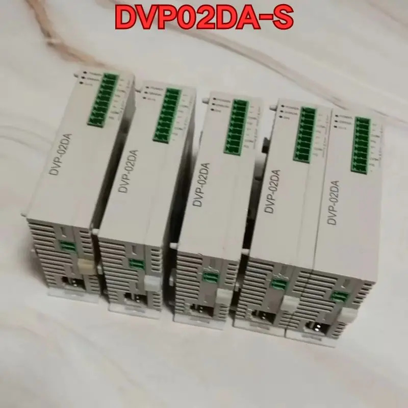 리퍼 PLC 모듈 DVP02DA-S 기능 정상