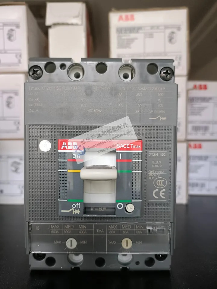 오리지널 ABB 몰드 케이스 회로차단기 XT2H160 TMA80-800 FF 3P 고정 신