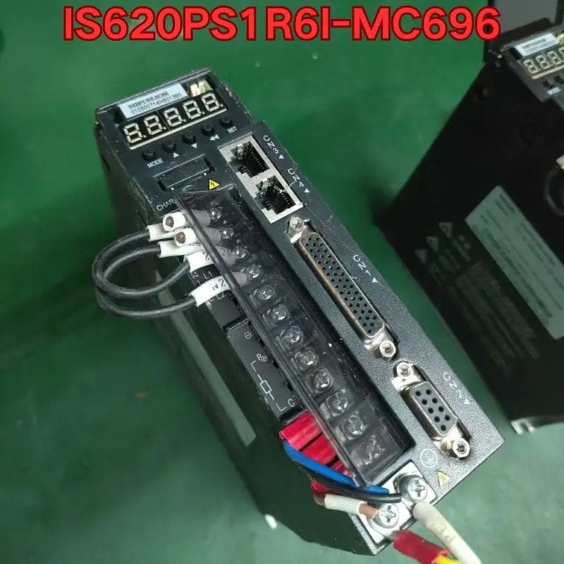 리퍼 IS620PS1R6I-MC696 서보 드라이브작동 상태