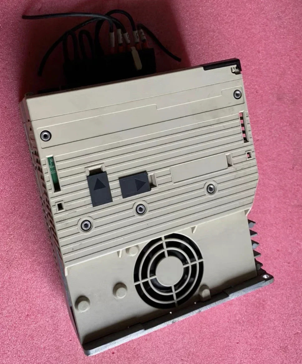 리퍼 5g 서보 드라이브 750W SGDV-5R5A01A002000