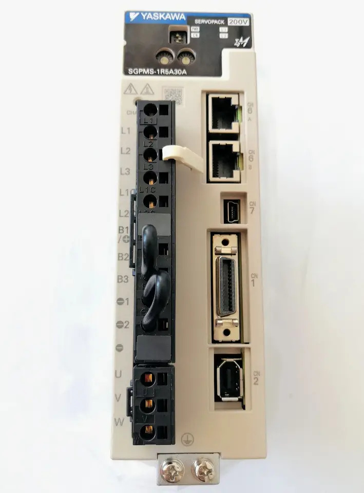 SGPMS-1R5A30A 서보 드라이브 SGPMS 1R5A30A