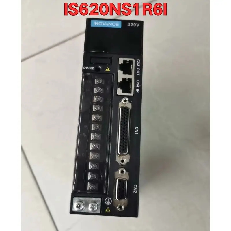 리퍼 서보 드라이브 IS620NS1R6I작동 상태