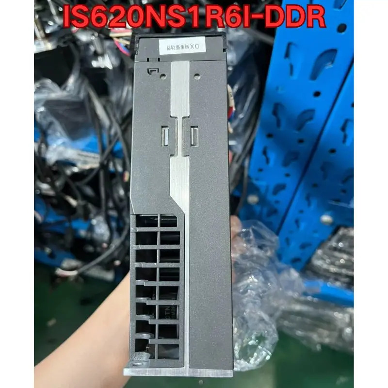 리퍼 IS620NS1R6I-DDR 서보 드라이브작동 상태