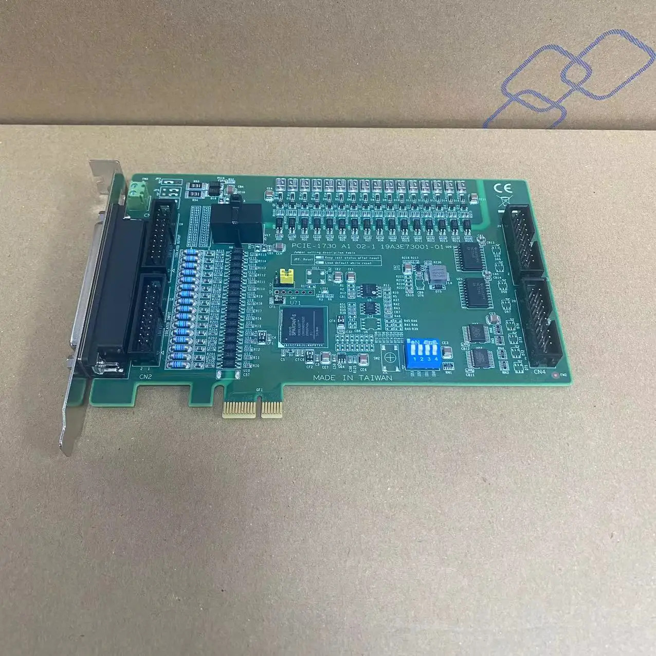 어드밴텍 32 절연 디지털 입력/출력 카드 PCIE PCI-1730-BE TTL 레벨 DIO 채널용