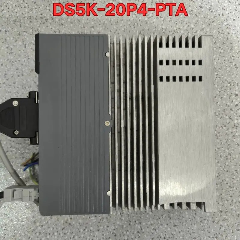 리퍼 DS5K-20P4-PTA 서보 드라이브작동 상태