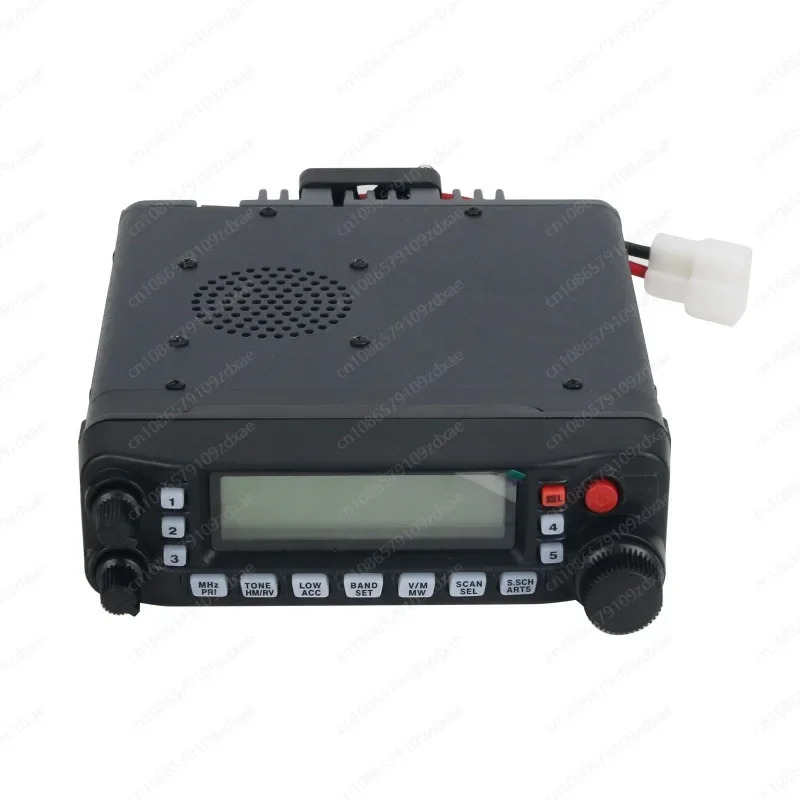 FT-7900R 자동차 인터콤 기계 UV 듀얼 세그먼트 라디오 자가 운전 투어 오프로드 차량 고출력