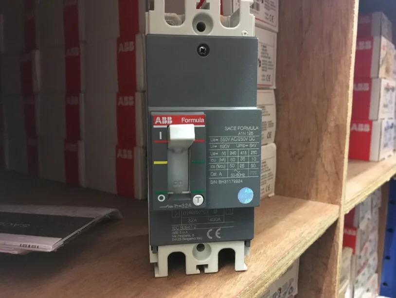 ABB 회로차단기 A1N125 TMF100 1000 FF 3P 신