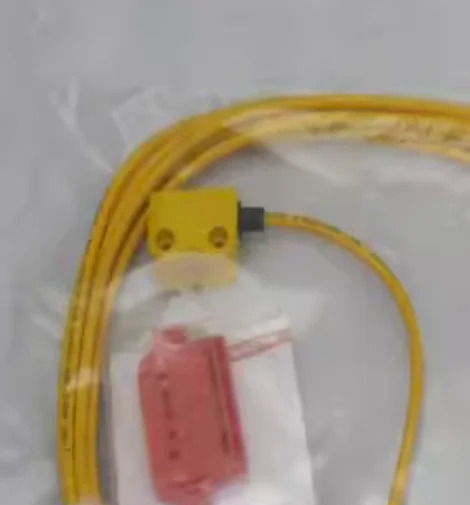 506302 AF60-10D-A DVP40EH00T2 ATV12HU15M2X 553146 LFR-1 8-D-7-5M-MICR