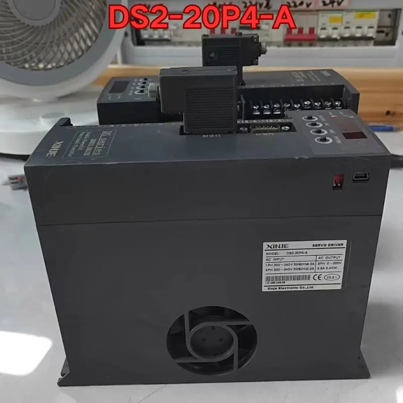 리퍼 DS2-20P4-A 서보 드라이브작동 상태