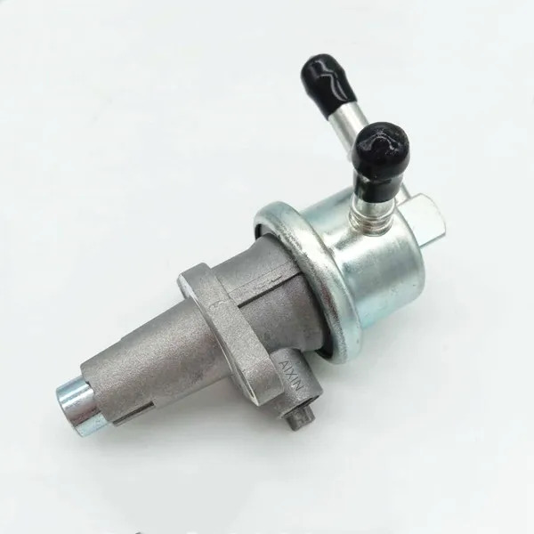 스키드 스티어 로더 Kubota V2203 6655216-17121 리프트 펌프 52030