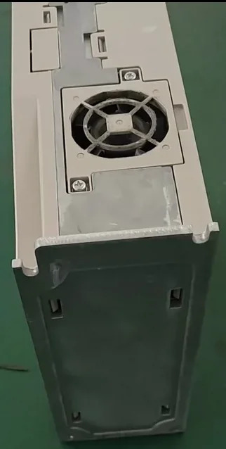 리퍼 서보 드라이브 SGD7S-5R5A00A002 SGD7S 5R5A00A002