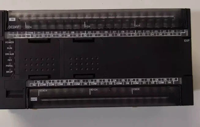 P1L-M60DT-D DVP28SS211R TFP 104-000 904696 DY800 E6B2-CWZ1X 2000P/R TM3AI4